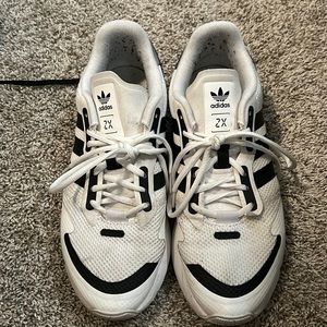 Men’s size 9 Adidas ZX athletic shoe.